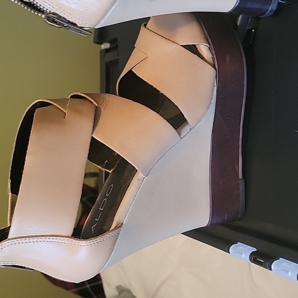 Aldo heels - Picture 2 of 3